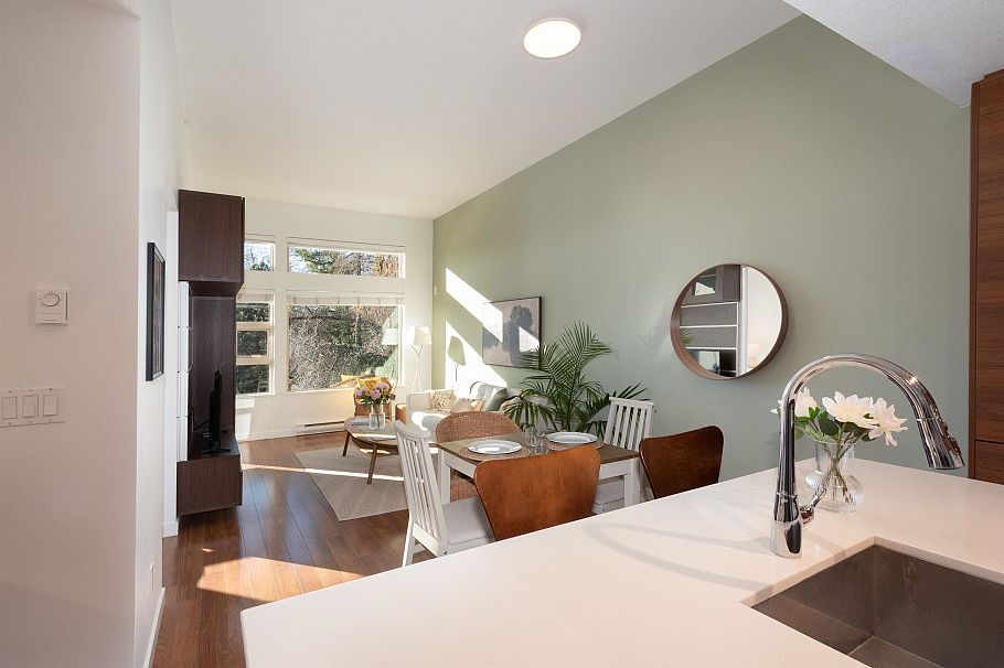 507 1677 Lloyd Avenue North Vancouver, BC - 6