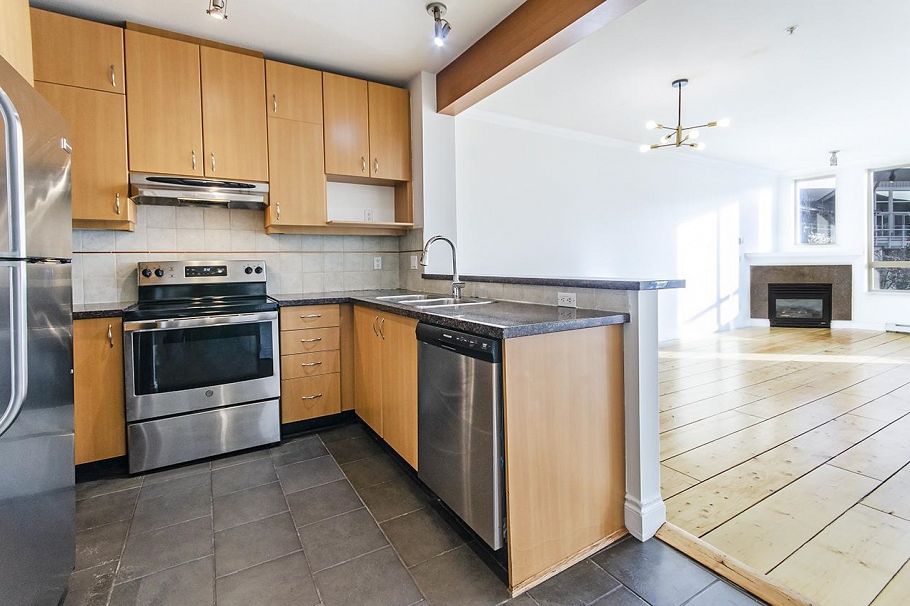 580 Raven Woods Drive North Vancouver, BC - 11