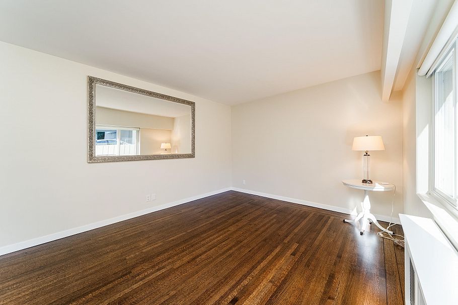 106 1972 Robson Street Vancouver, BC - 11