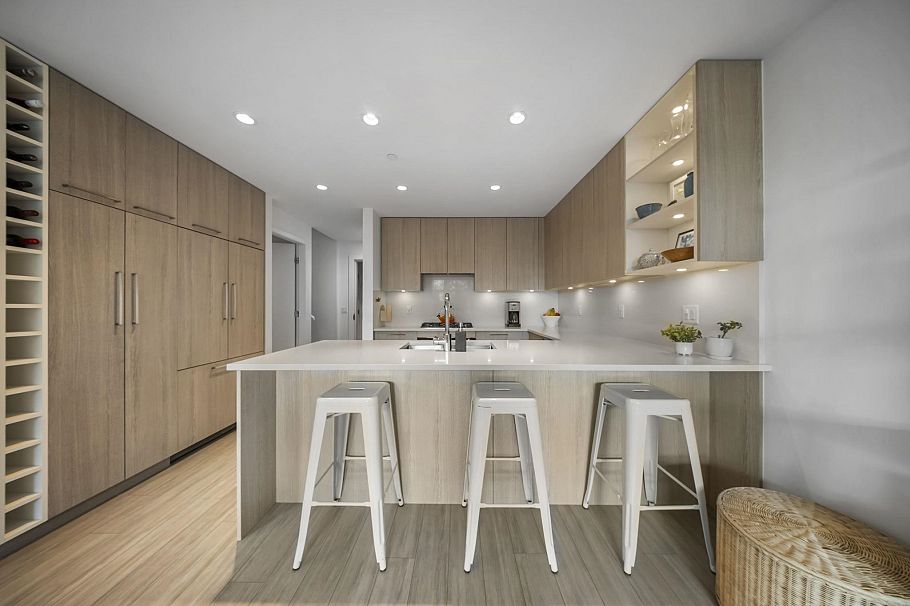 110 707 E 3rd Street North Vancouver, BC - 2