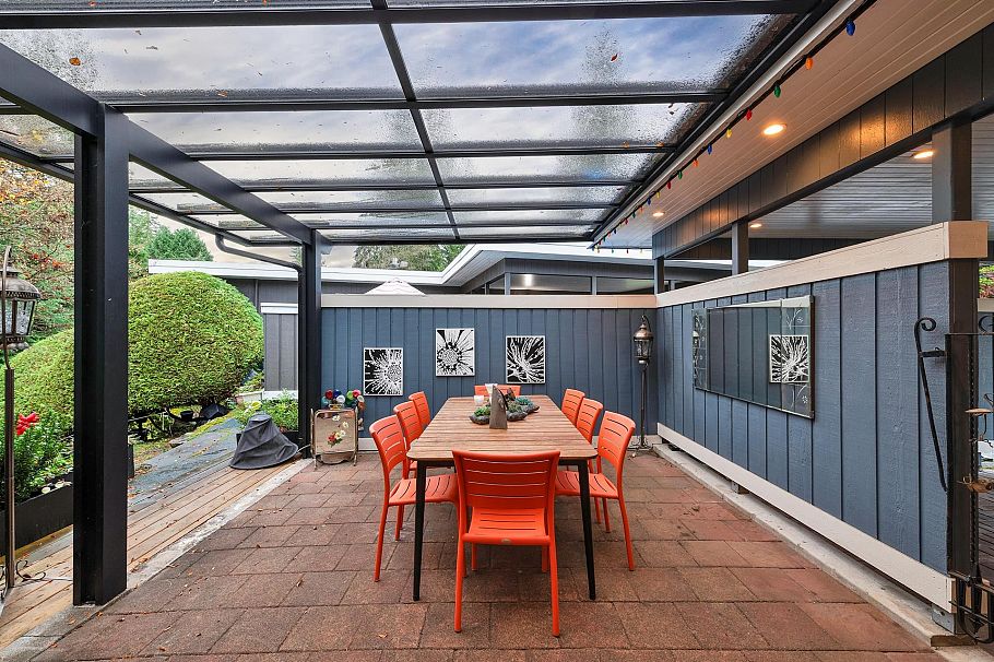 3669 Edgemont Boulevard North Vancouver, BC - 5