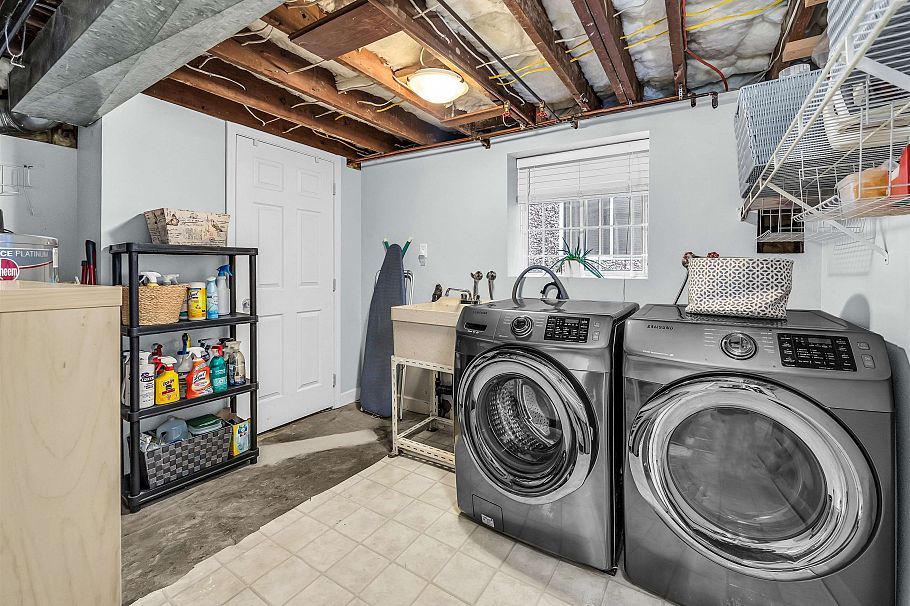 2690 Kitchener Street Vancouver, BC - 19