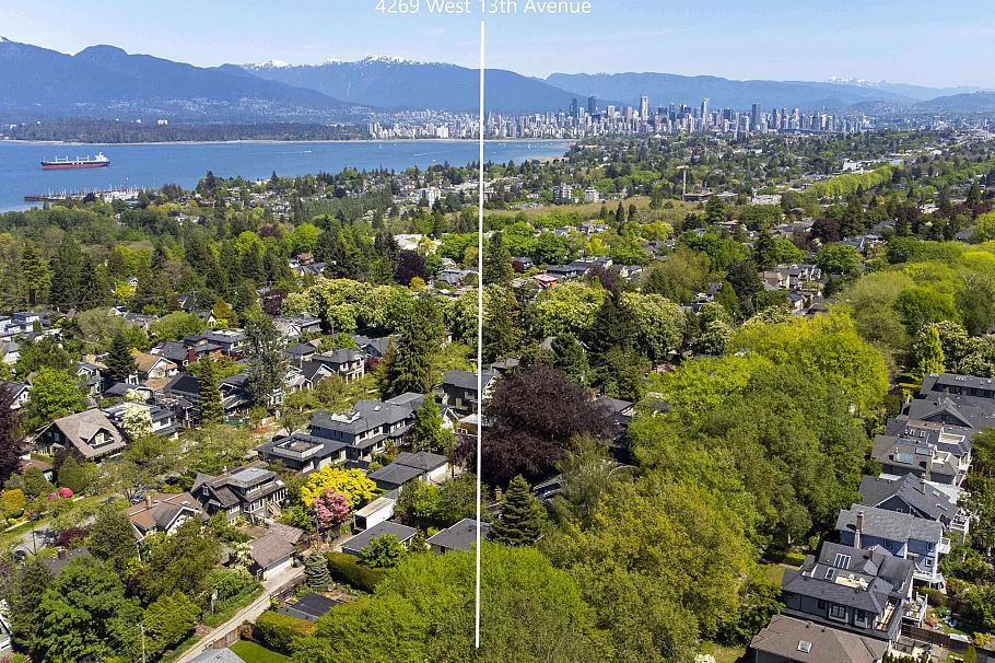 4269 W 13th Avenue Vancouver, BC - 37