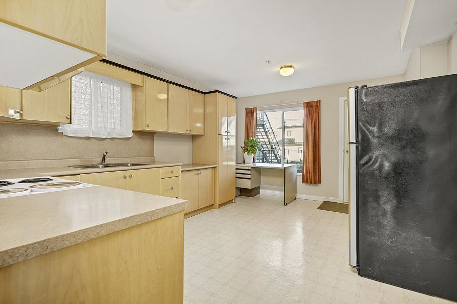 591 E 28th Avenue Vancouver, BC - 17