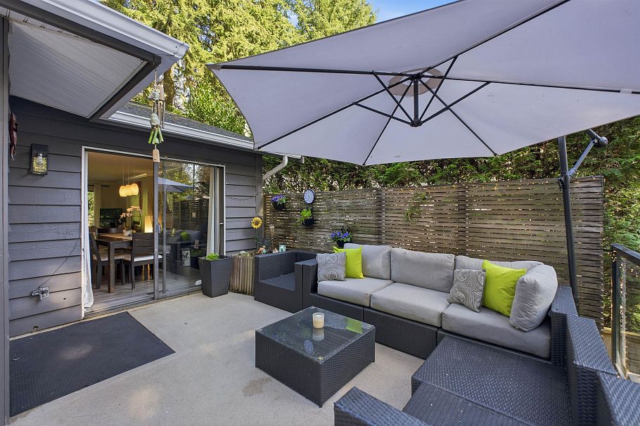 4535 Raeburn Street North Vancouver, BC - 37