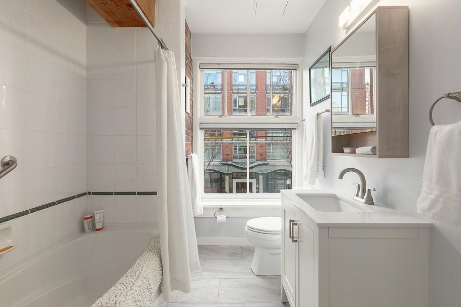 207 1178 Hamilton Street Vancouver, BC - 27