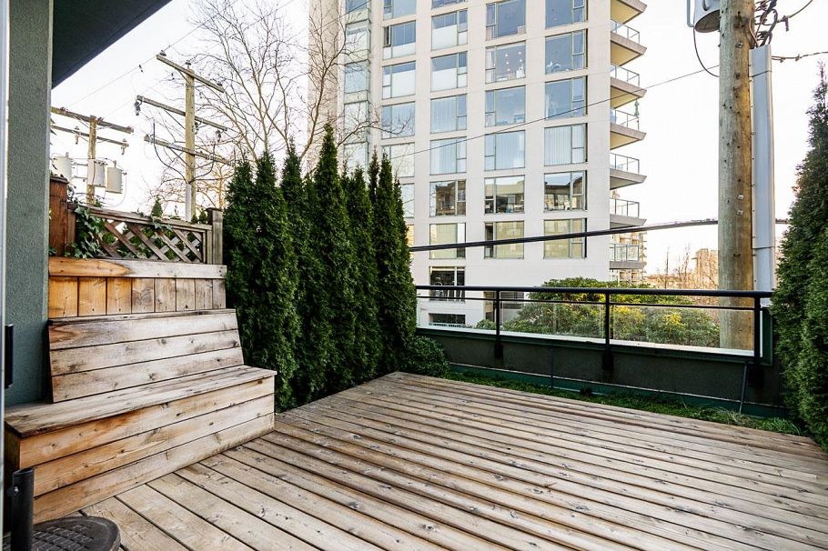 108 131 W 3rd Street North Vancouver, BC - 26