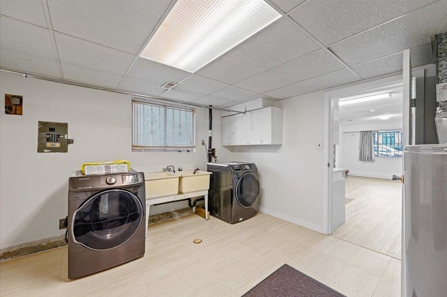 3279 Parker Street Vancouver, BC - 31