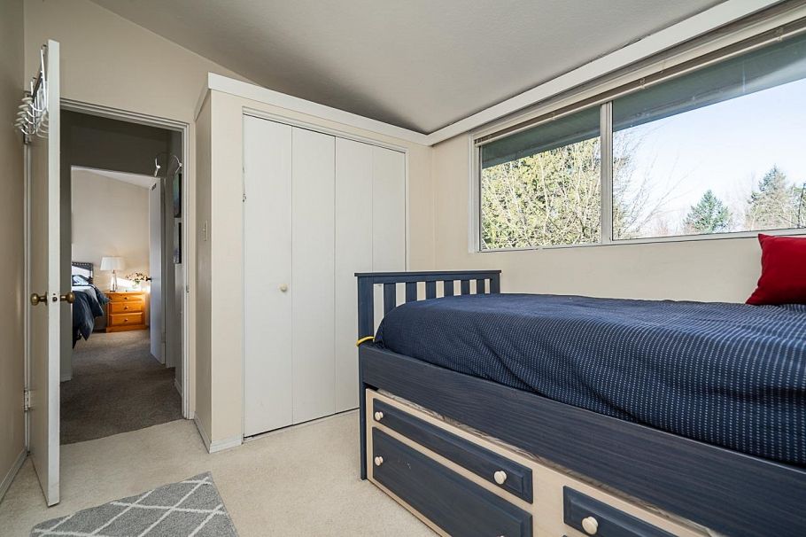 4862 Queensland Road Vancouver, BC - 22