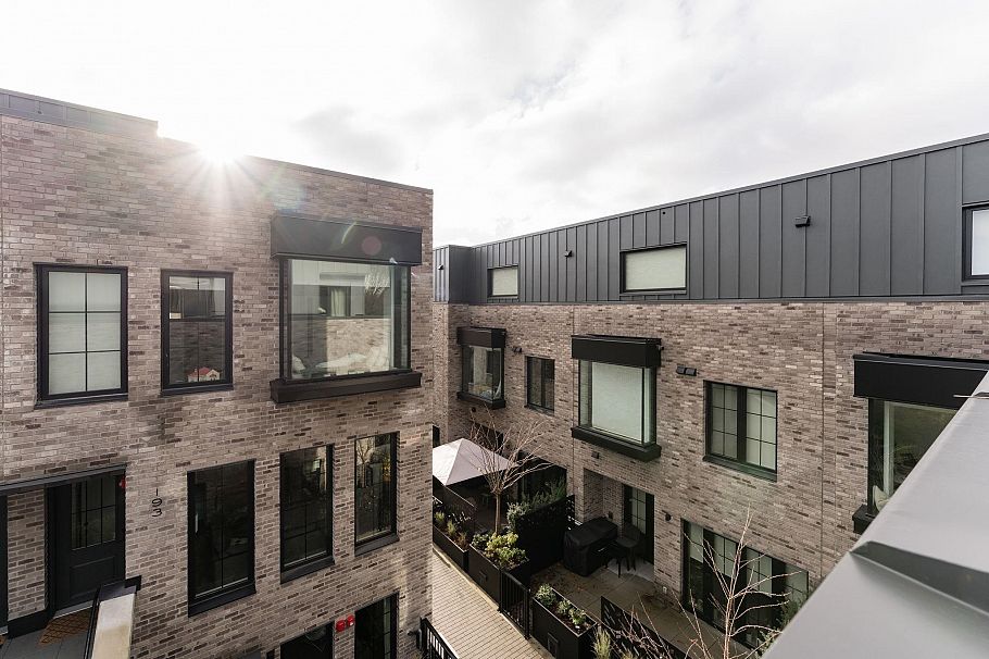 197 W King Edward Ave Street Vancouver, BC - 32