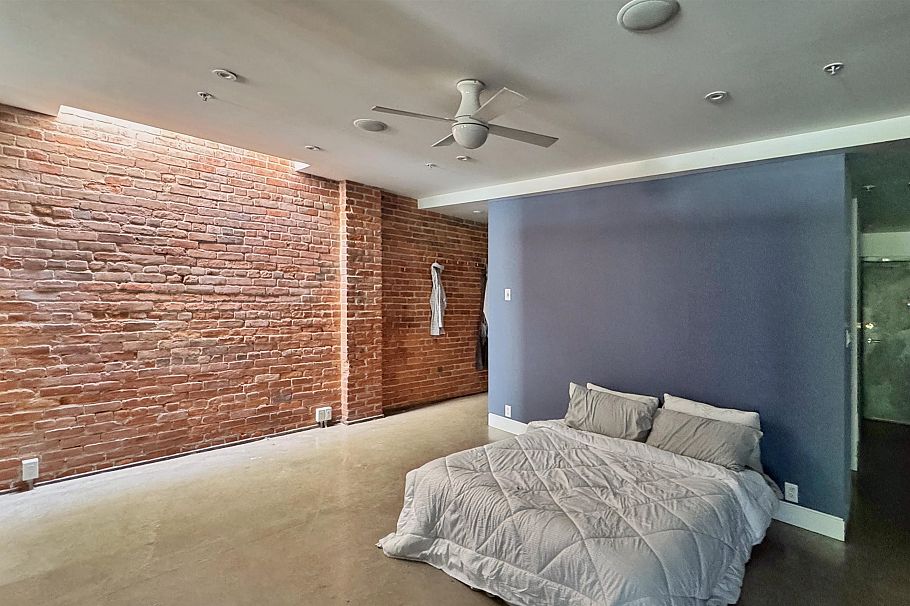 605 53 W Hastings Street Vancouver, BC - 9