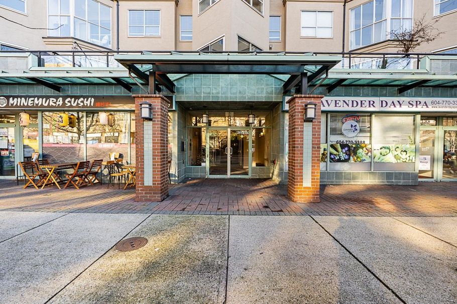 108 131 W 3rd Street North Vancouver, BC - 28