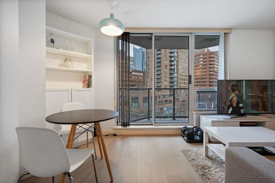 603 1212 Howe Street Vancouver, BC - 12