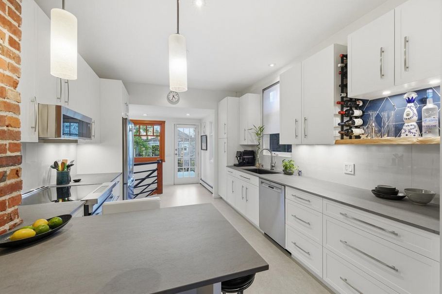 319 E 26th Avenue Vancouver, BC - 12