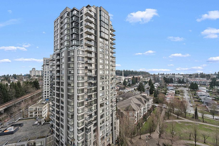 1703 3663 Crowley Drive Vancouver, BC - 8