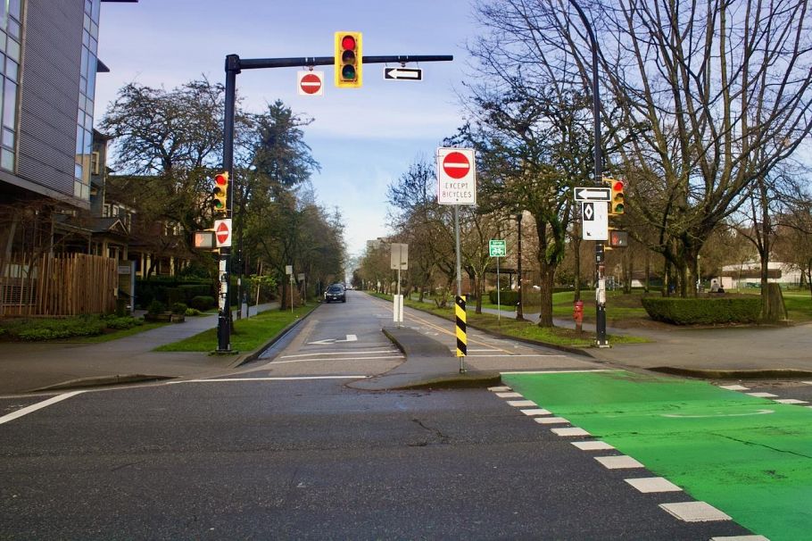 402 1230 Comox Street Vancouver, BC - 23