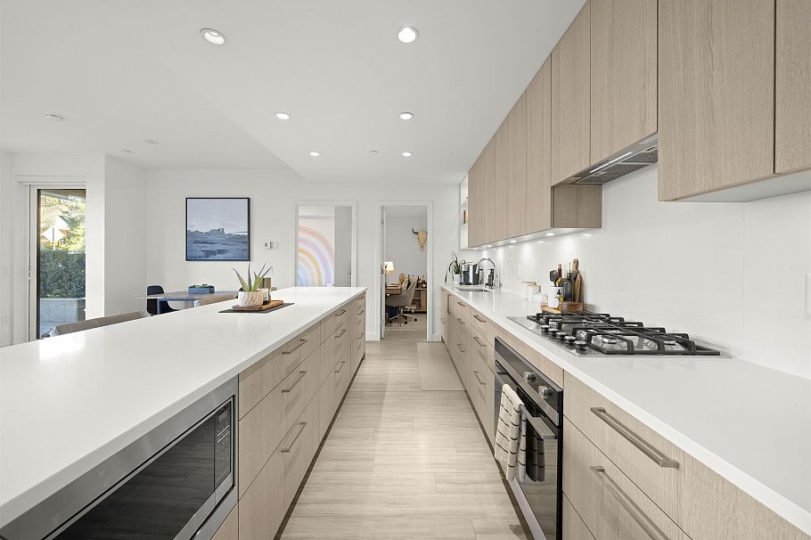 116 747 E 3rd Street North Vancouver, BC - 8