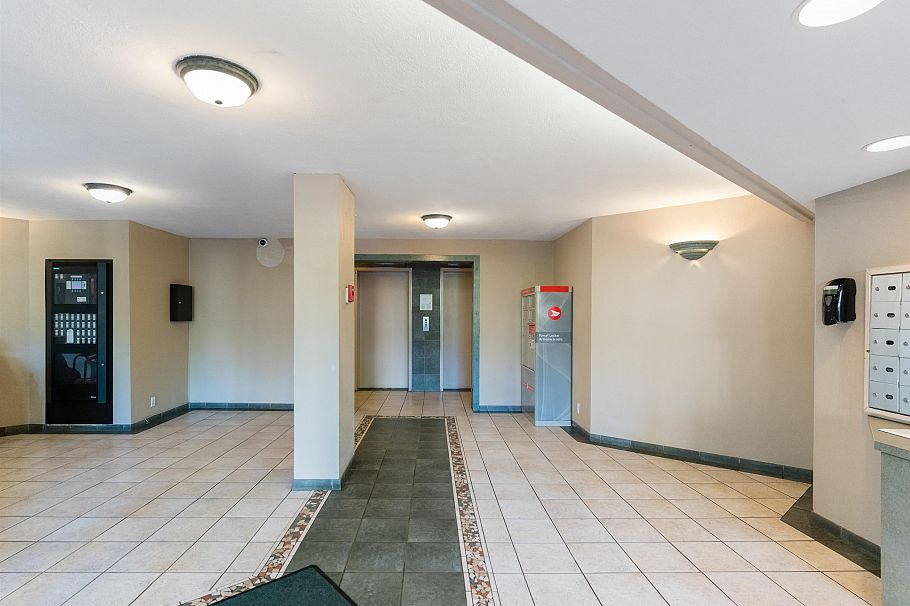 106 3740 Albert Street Burnaby, BC - 20