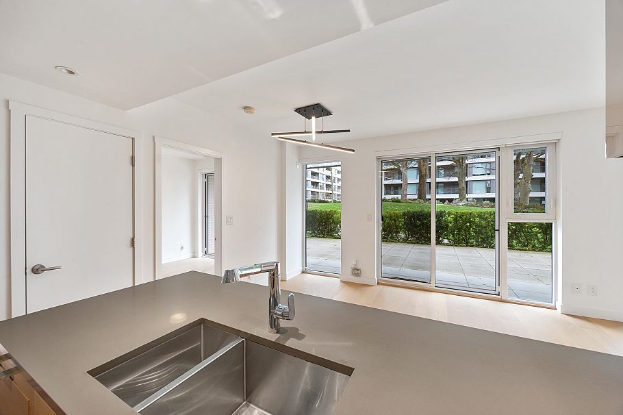 210 7128 Adera Street Vancouver, BC - 12