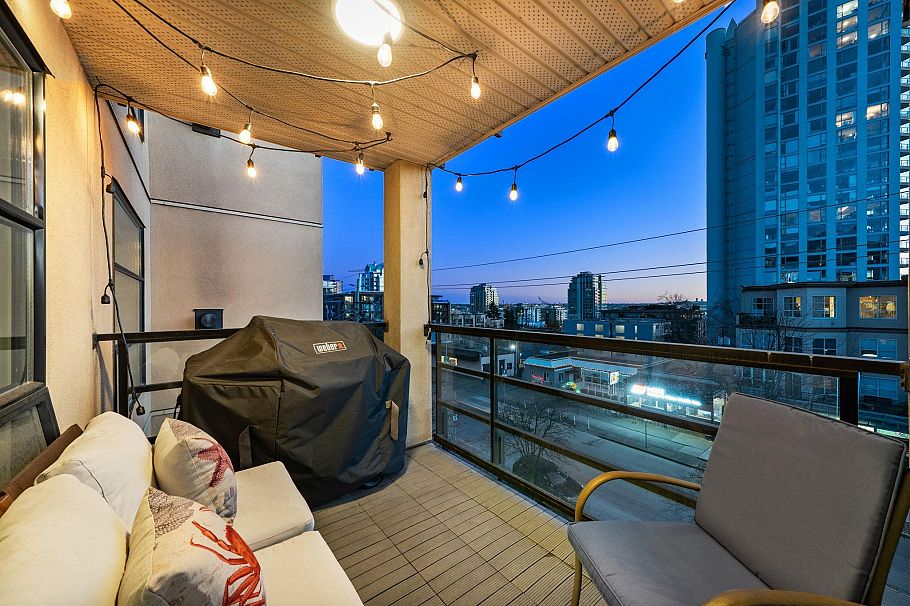 410 124 W 3rd Street North Vancouver, BC - 17