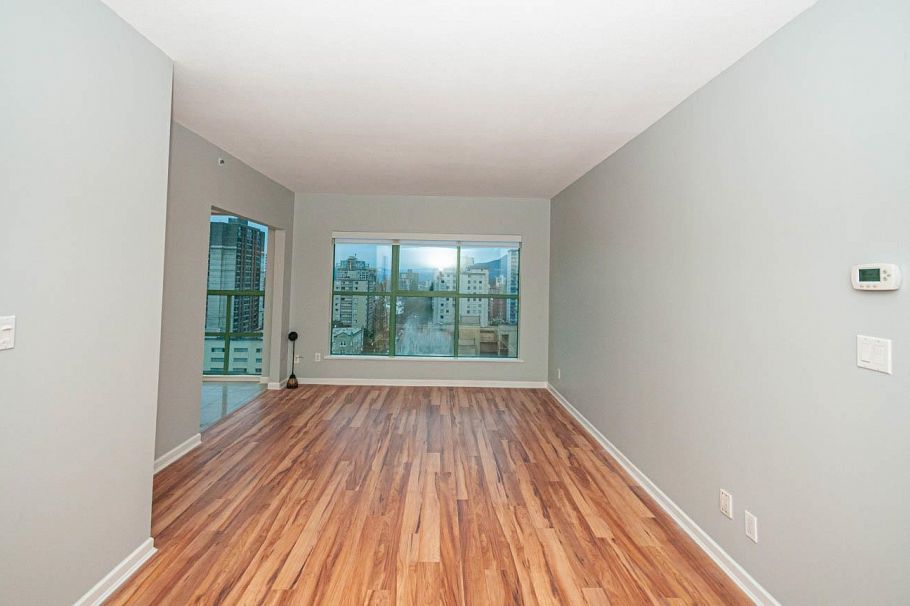 1606 909 Burrard Street Vancouver, BC - 4