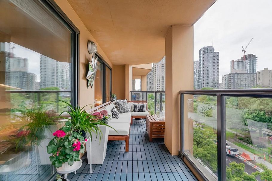 505 488 Helmcken Street Vancouver, BC - 10