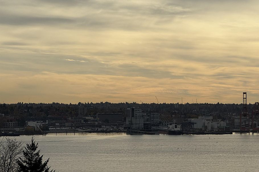 206 649 E 3rd Street North Vancouver, BC - 29