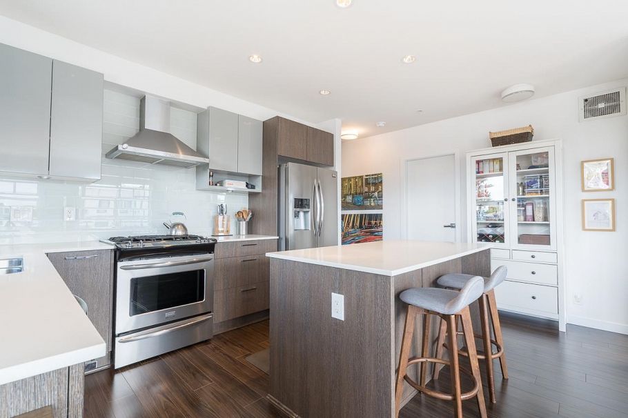 306 202 E 24th Avenue Vancouver, BC - 4