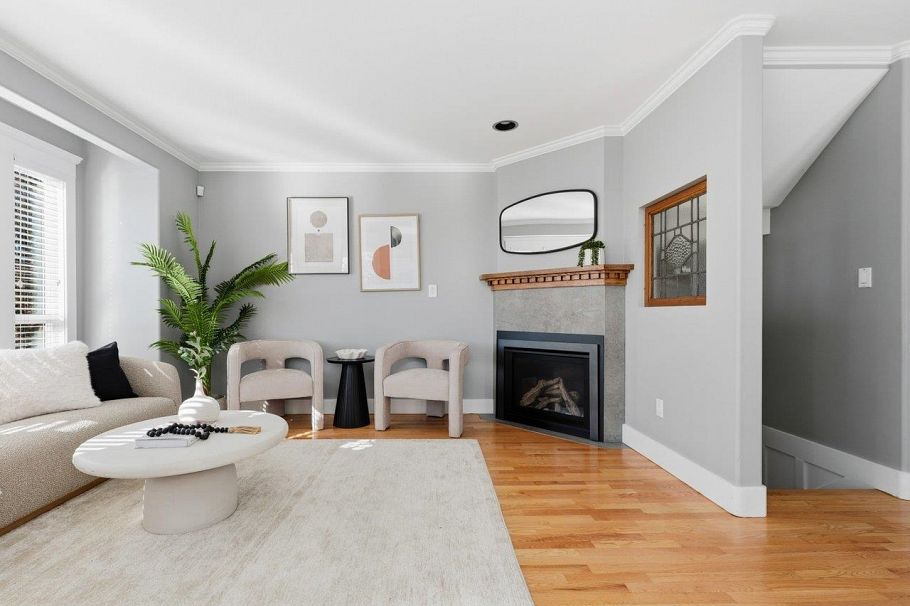 280 E 5th Street North Vancouver, BC - 6