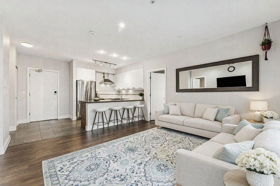 302 1273 Marine Drive North Vancouver, BC - 4