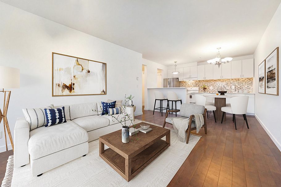 109 1033 St. Georges Avenue North Vancouver, BC - 5