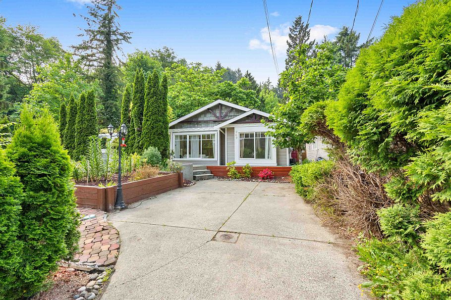 869 Seymour Boulevard North Vancouver, BC - 32