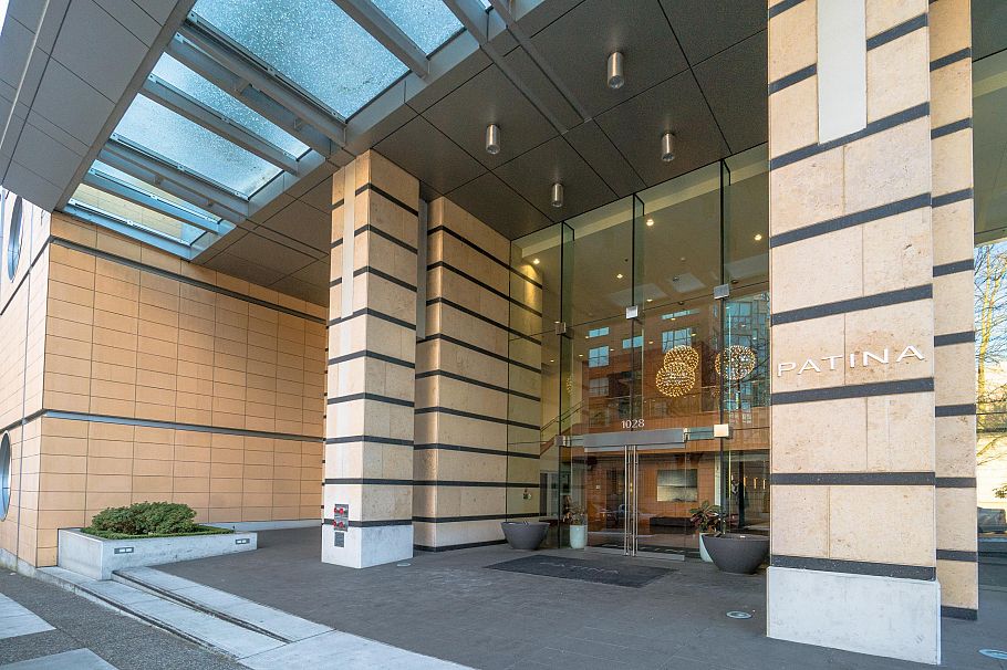 908 1028 Barclay Street Vancouver, BC - 2