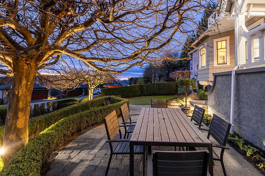 402 Brand Street North Vancouver, BC - 6