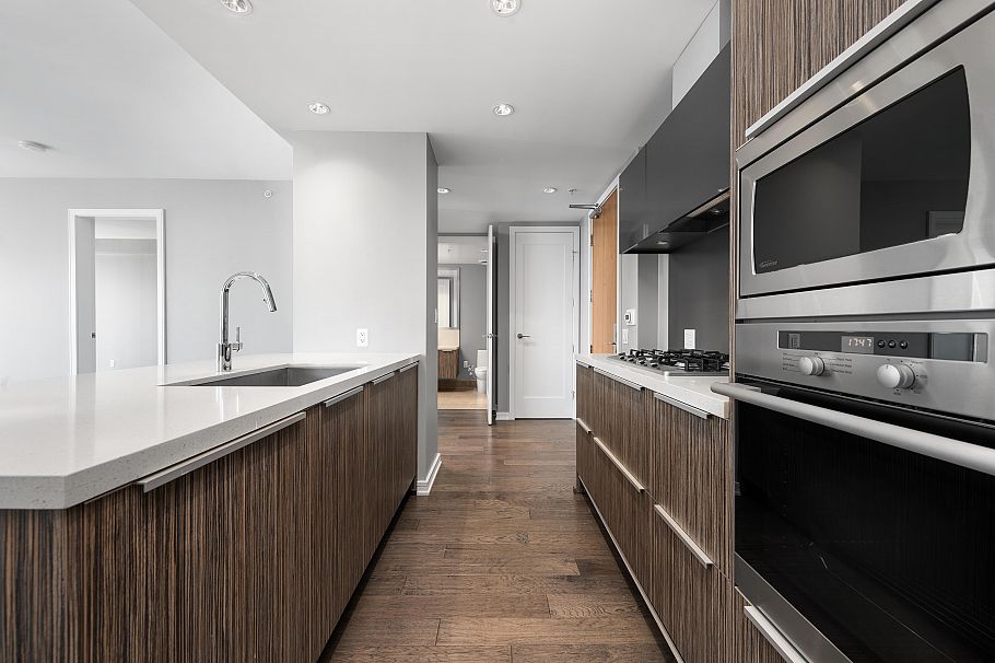 1004 1661 Ontario Street Vancouver, BC - 10