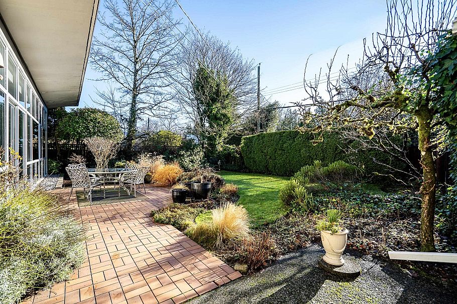 4862 Queensland Road Vancouver, BC - 31