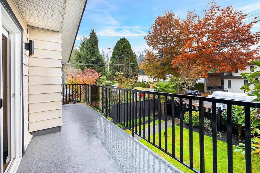 1709 Philip Avenue North Vancouver, BC - 17