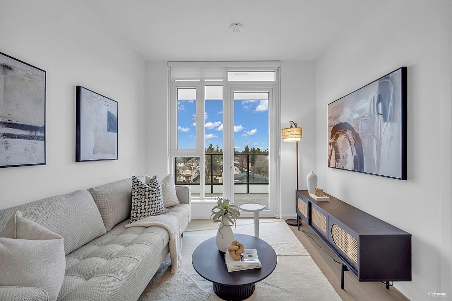 408 8415 Granville Street Vancouver, BC - 11