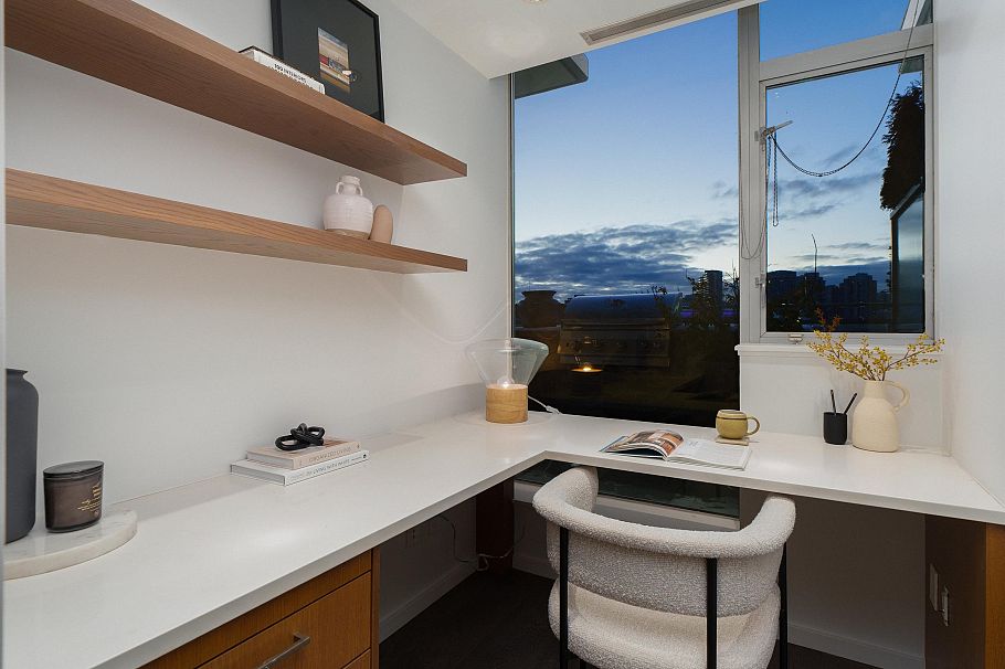 801 221 Union Street Vancouver, BC - 25