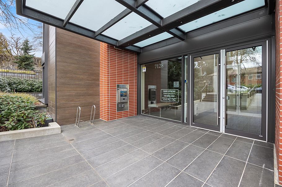 210 7128 Adera Street Vancouver, BC - 36