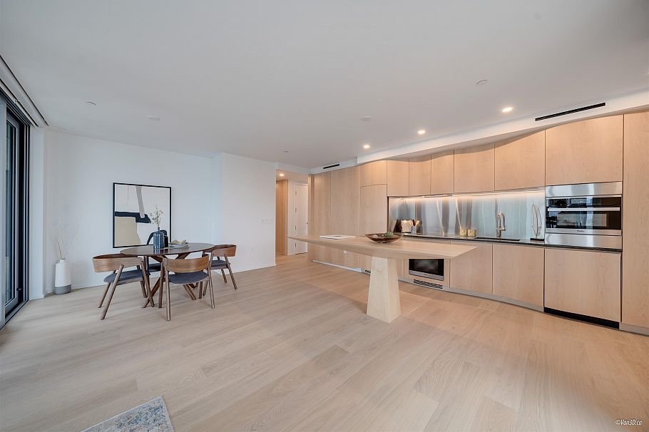 1302 1568 Alberni Street Vancouver, BC - 2