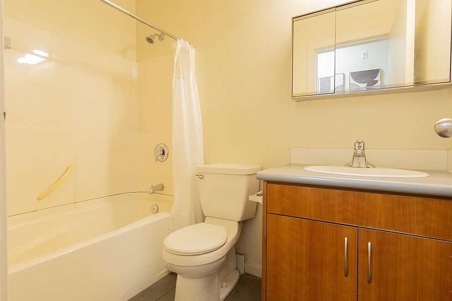 205 440 RICHARDS STREET, Vancouver BC V6B 2Z3 Vancouver, BC - 13