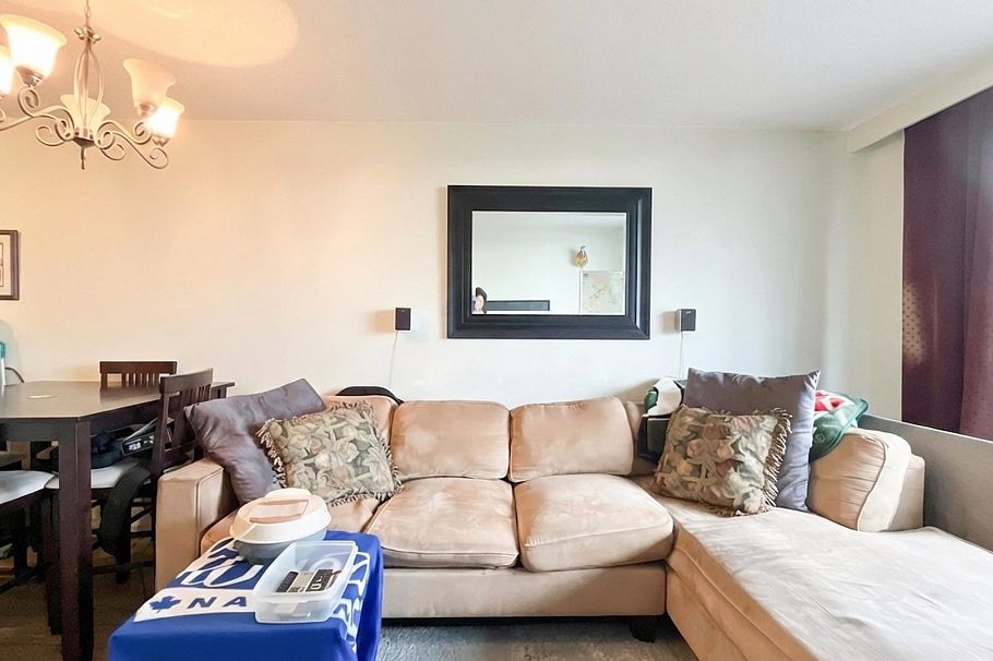 708 145 St. Georges Avenue North Vancouver, BC - 14