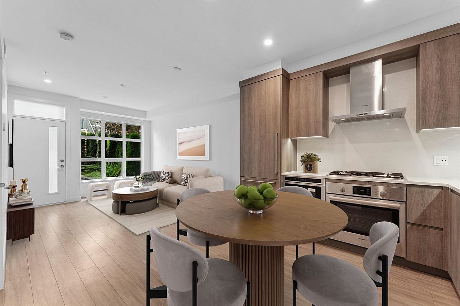 119 2060 Curling Road North Vancouver, BC - 36