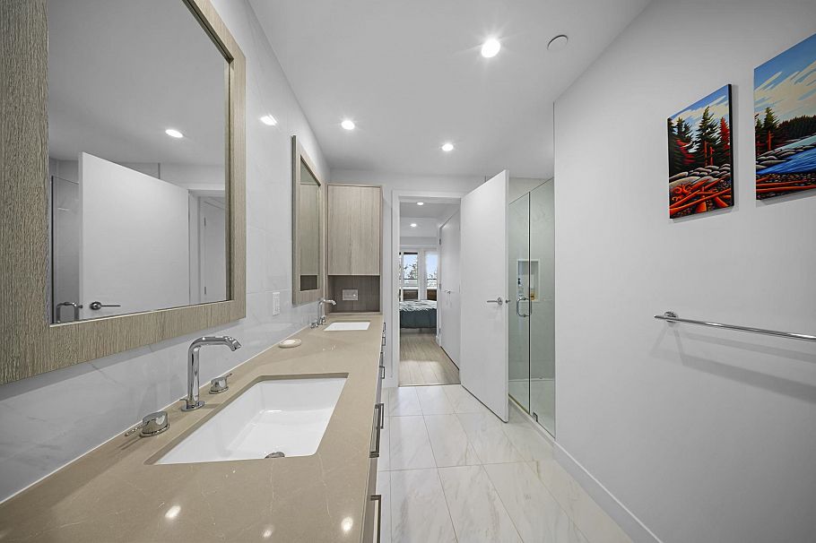 110 707 E 3rd Street North Vancouver, BC - 16