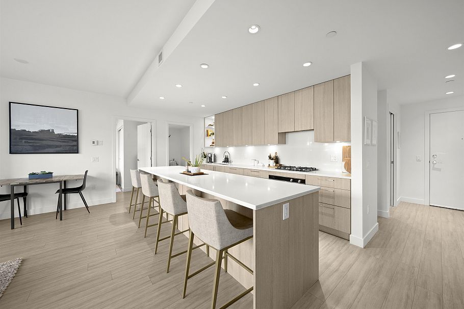 116 747 E 3rd Street North Vancouver, BC - 6