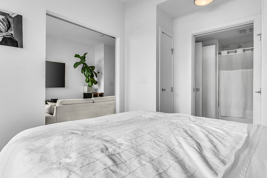 3305 1283 Howe Street Vancouver, BC - 13