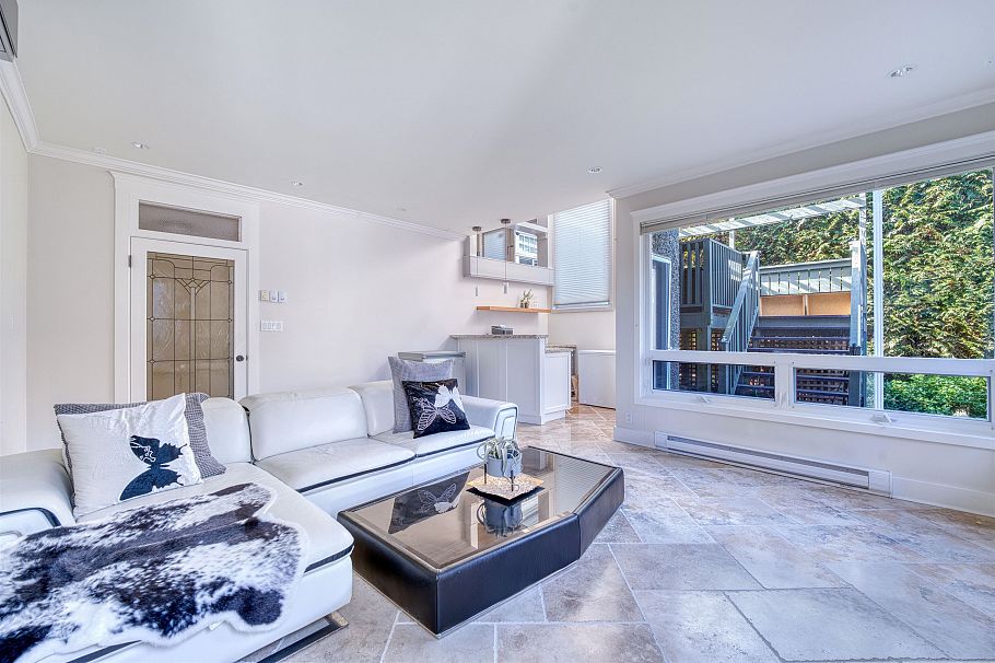 1987 W 37th Avenue Vancouver, BC - 17