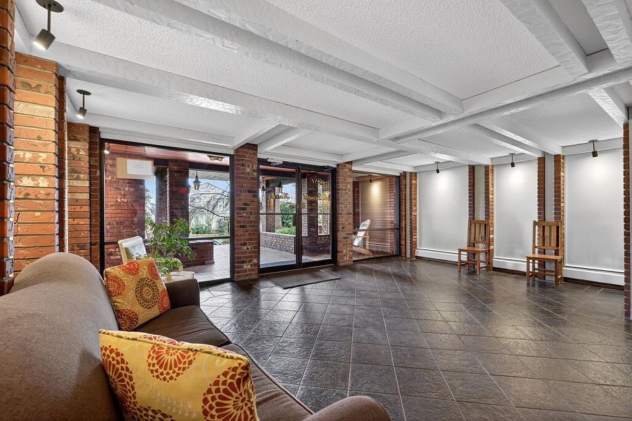 326 680 E 5th Avenue Vancouver, BC - 6