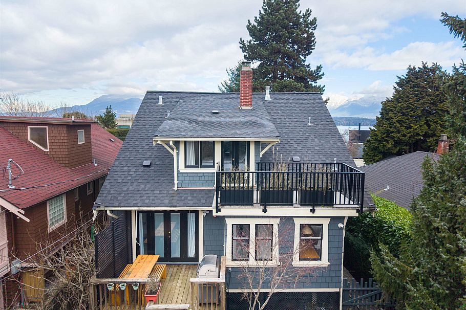 3044 Point Grey Road Vancouver, BC - 37